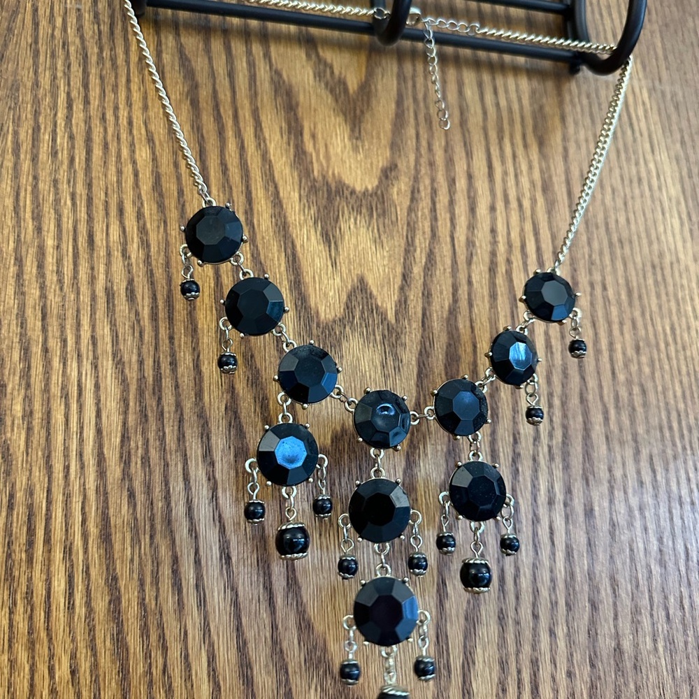 Elegant Black Beaded Necklace